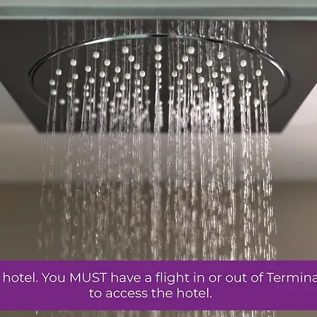 Otel Yotelair Paris Cdg - Transit - Terminal 2e Le Mesnil-Amelot
