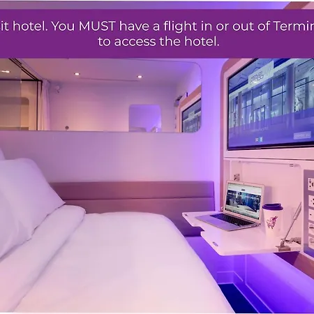 Otel Yotelair Paris Cdg - Transit - Terminal 2e